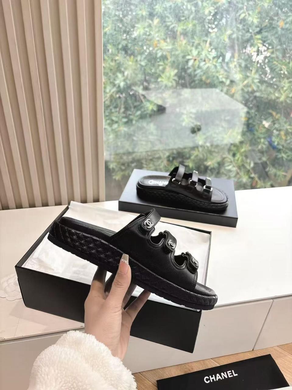шлепанцы chanel,босоножки шанель на липучках,босоножки chanel,chanel шлепанцы женские,сандалии chanel
