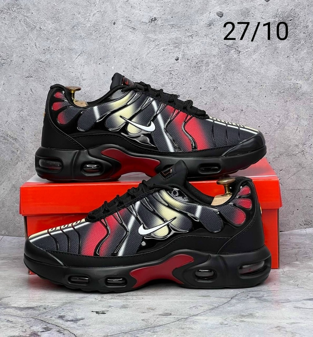 кроссовки nike air max plus tn,кроссовки для мужчин мембрана,nike air max plus tn,nike air max tn plus x supreme,кроссовки
