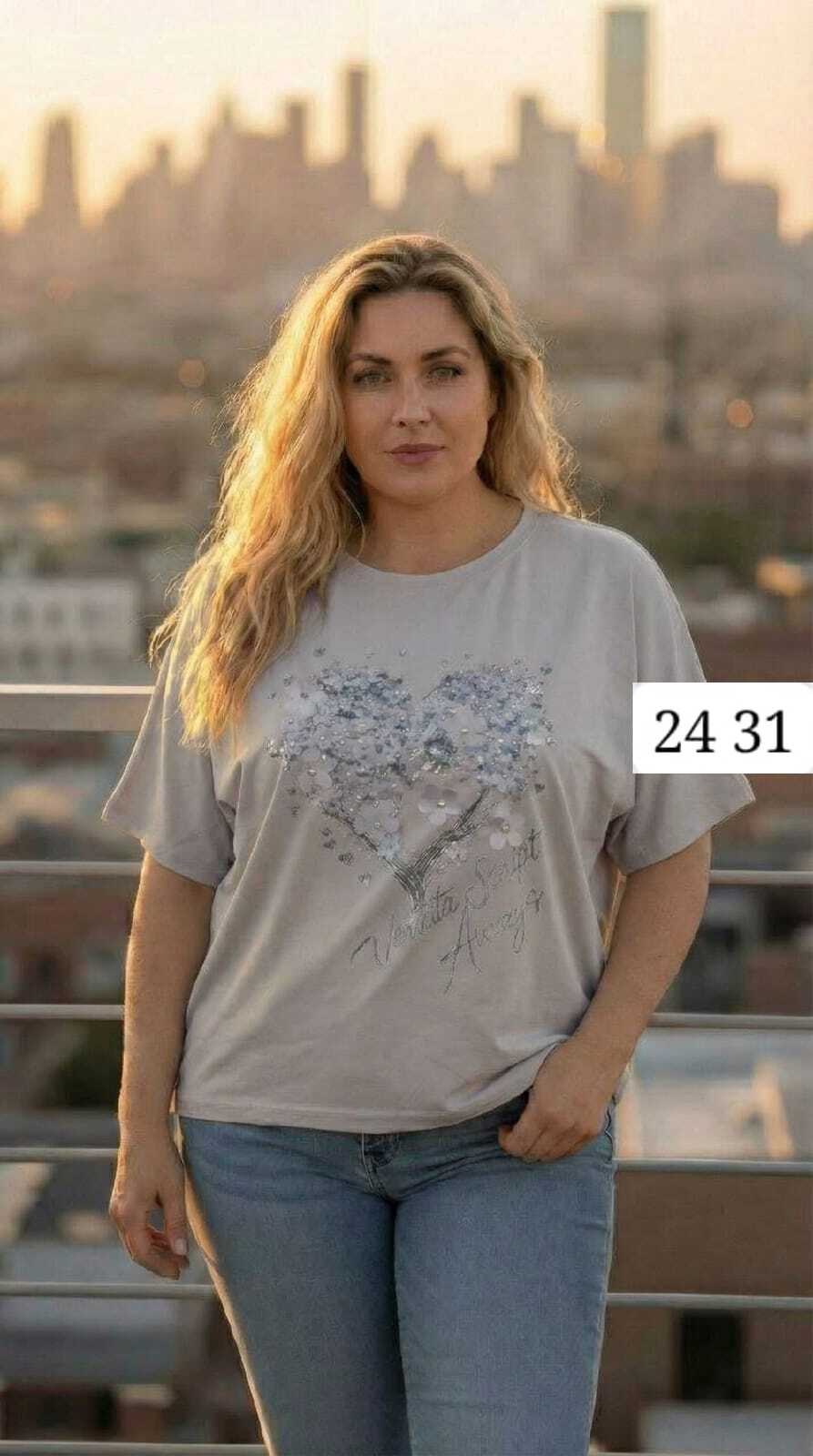 модные футболки женские больших размеров на лето 2026,футболки женские больших размеров,футболки женские большие размеры летние,футболки женская,футболка женская летняя больших размеров