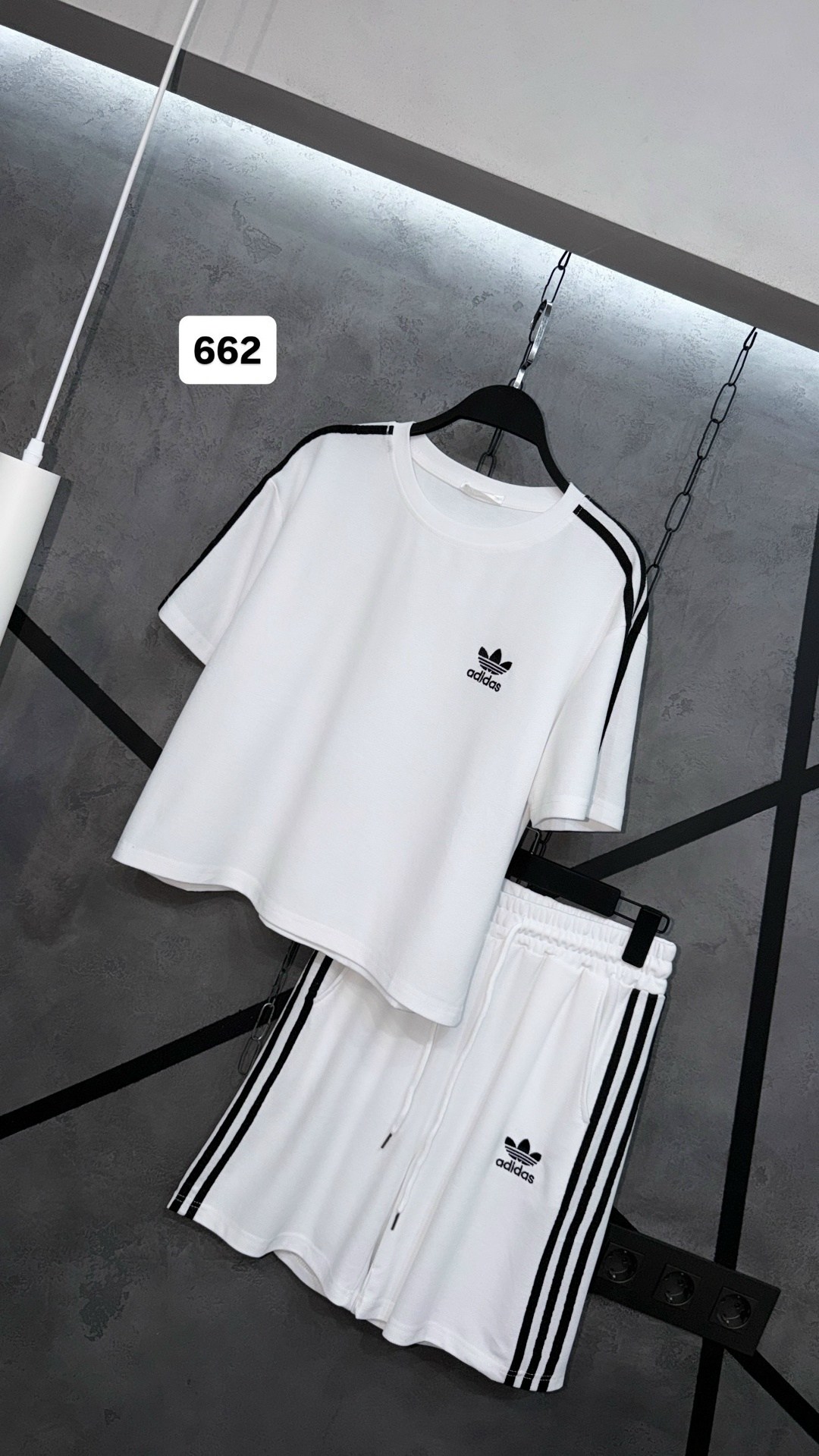 спортивные костюм,костюм спортивный adidas,костюм спортивный мужской,костюм шортами,женские костюмы