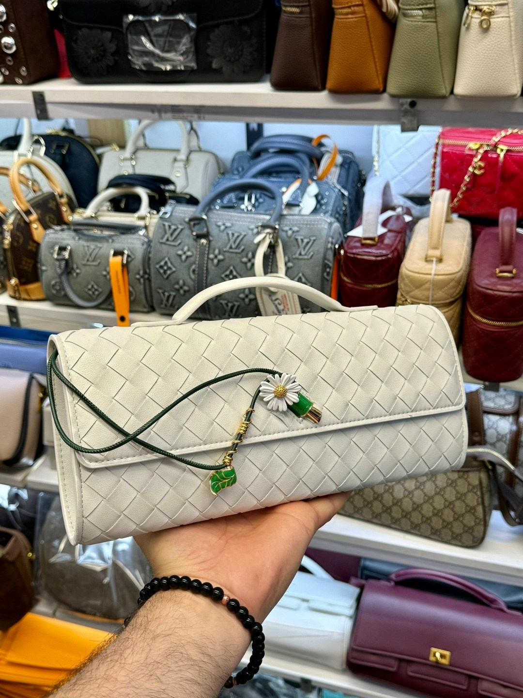 клатч bottega veneta натуральная кожа luxtop,клатч,bottega veneta сумка,bottega veneta клатч,bottega veneta сумка женская