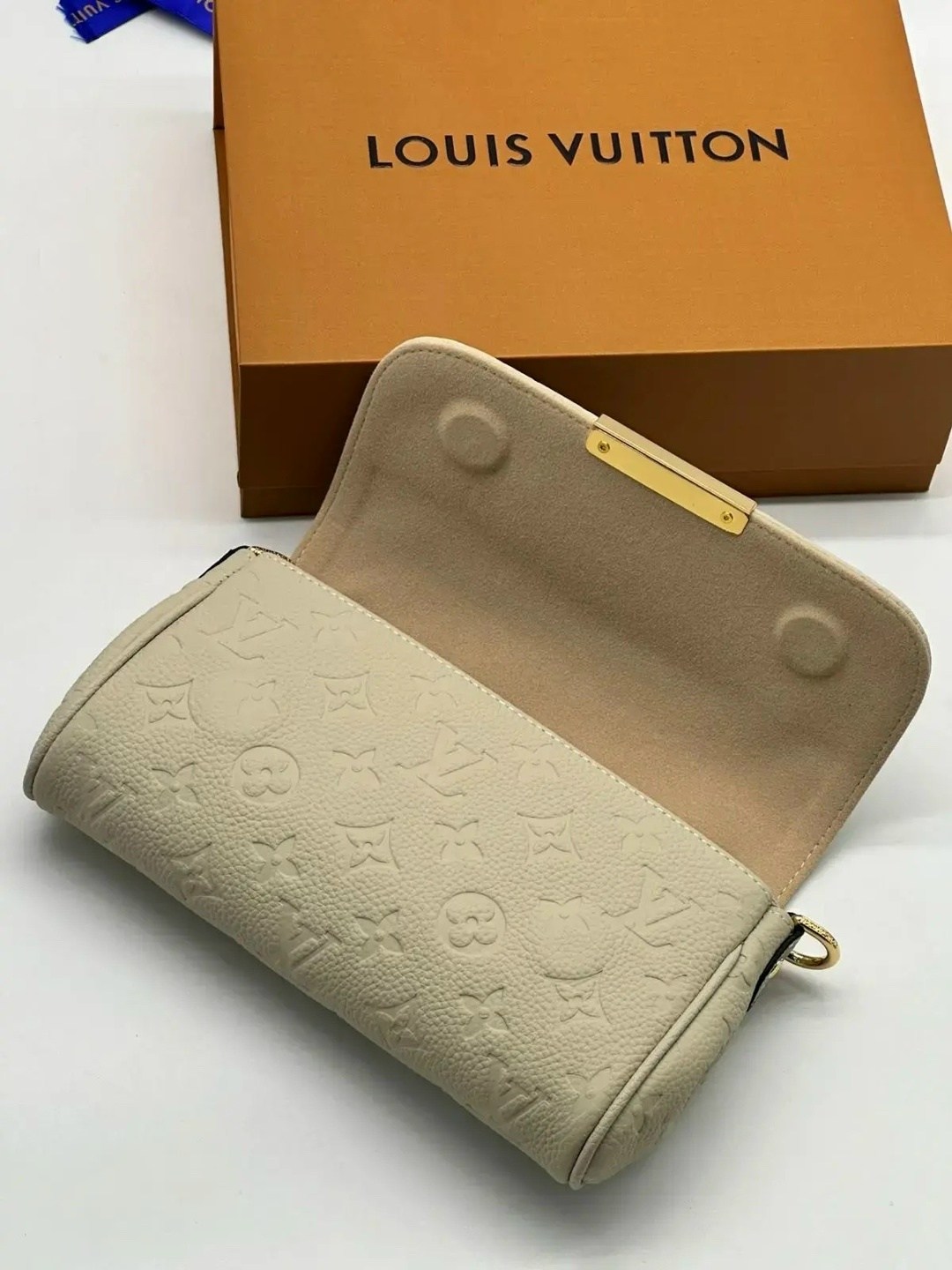сумка louis vuitton,louis vuitton сумка на плечо,louis vuitton женская сумка,сумка клатч женская louis vuitton,брендовые сумочки