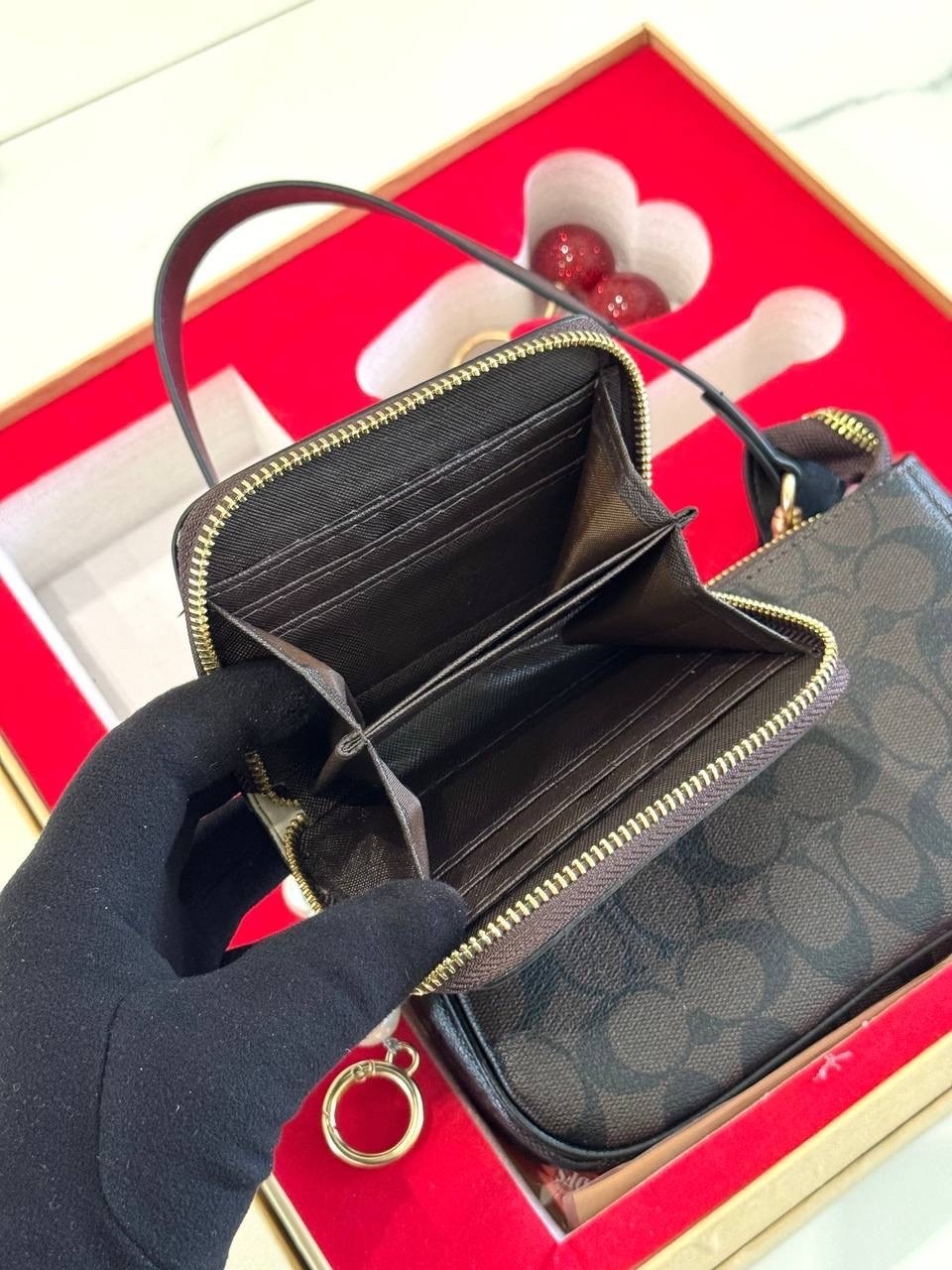 coach сумка на плечо,coach сумка,женская сумка coach,брендовые сумочки,сумка