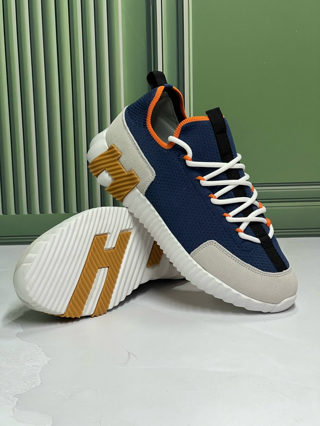 кроссовки hermes,кроссовки hermes мужские,кроссовки гермес мужские,кроссовки гермес,кроссовки hermes прогулочные мужские