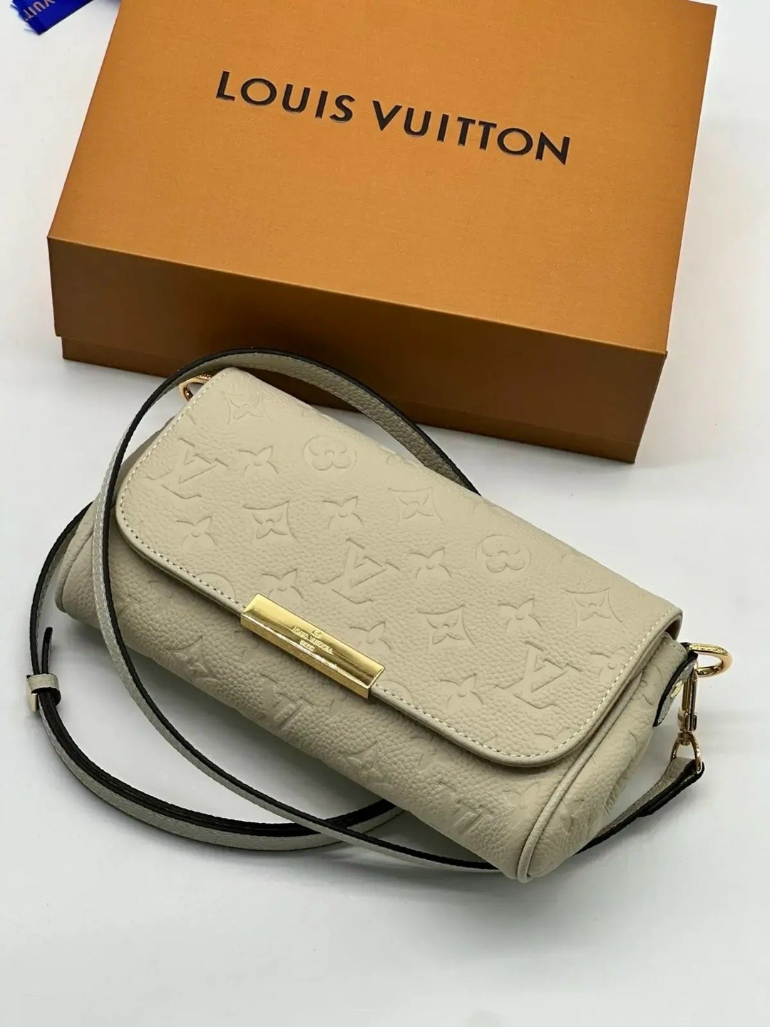 сумка louis vuitton,louis vuitton сумка на плечо,louis vuitton женская сумка,сумка клатч женская louis vuitton,брендовые сумочки
