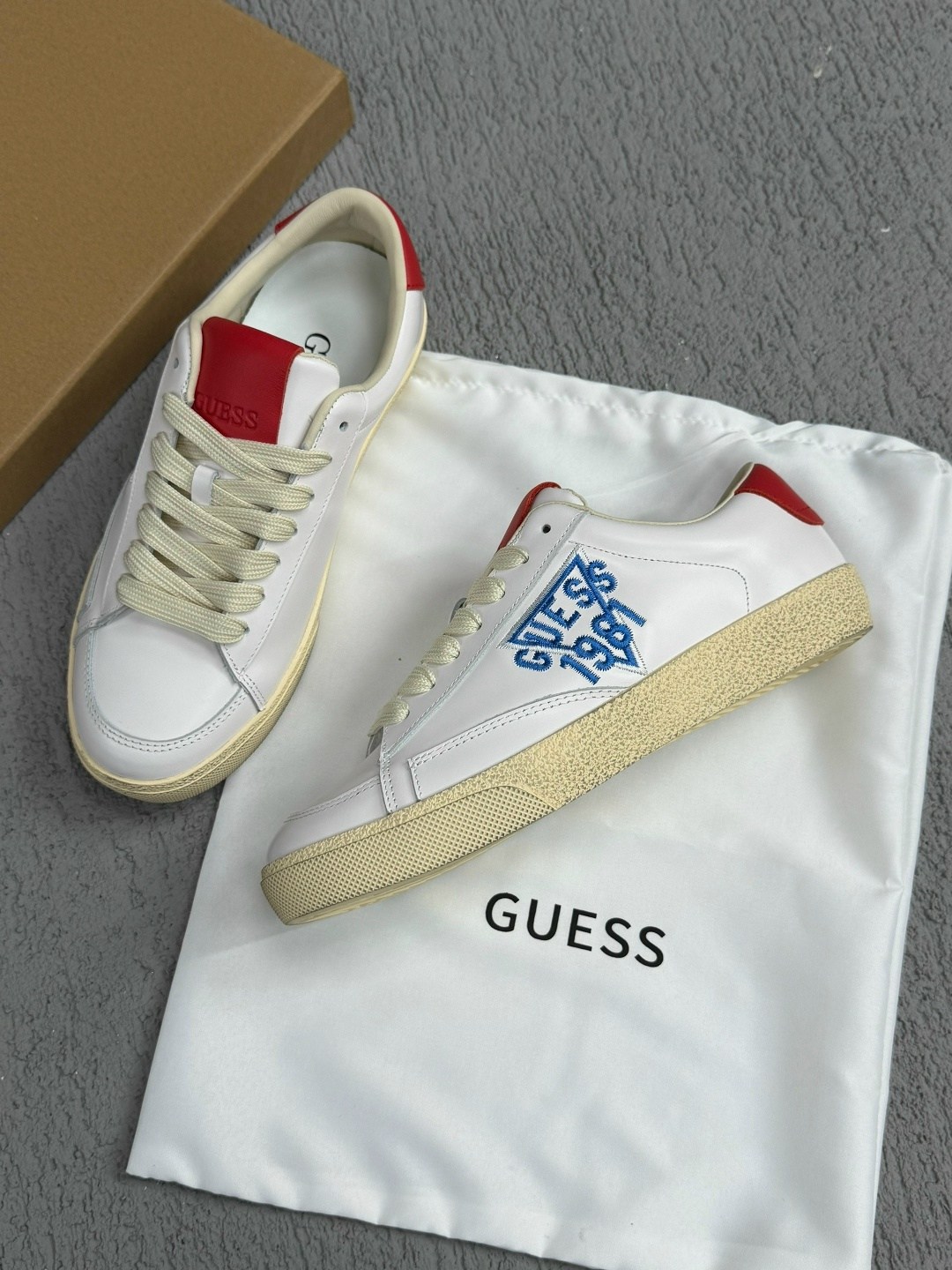 ,кроссовки guess,кеды guess,женские кеды guess,guess кеды женские бежевые