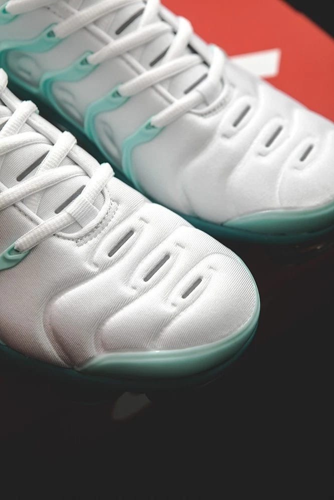 nike vapormax plus,nike air vapormax plus,nike air vapormax,nike vapormax,кроссовки nike air vapormax plus