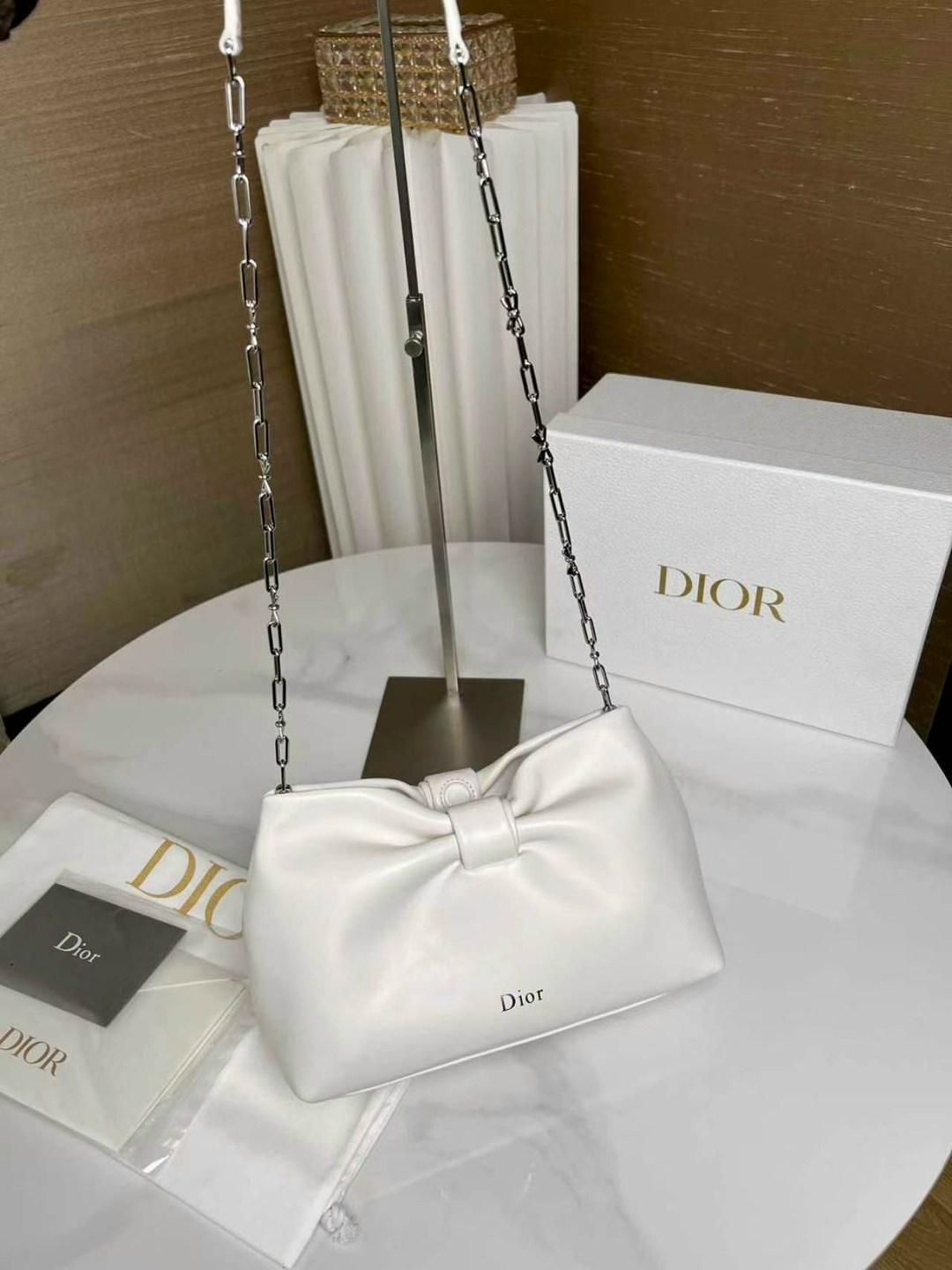 dior сумка,сумка женская dior,dior сумка через плечо,сумки диор,dior сумка на плечо