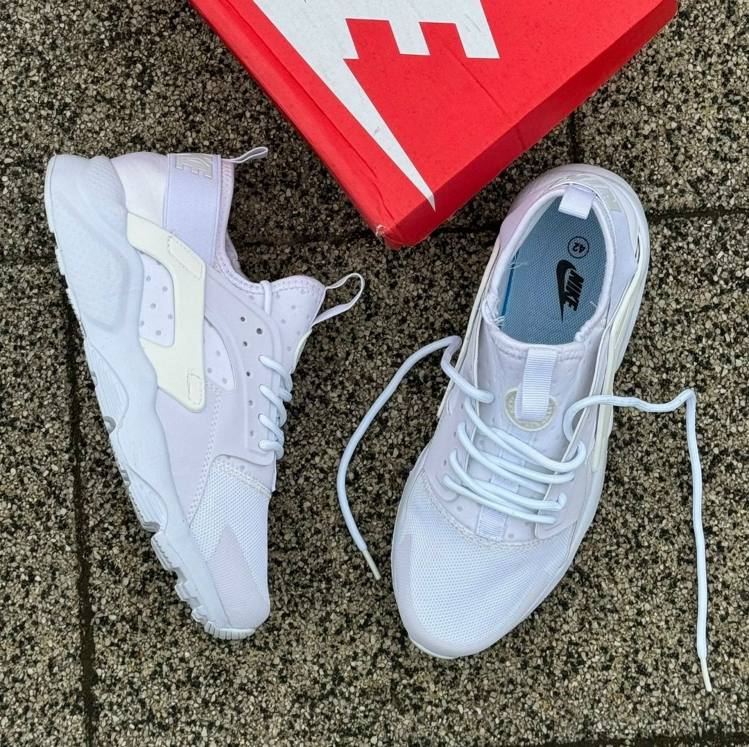 кроссовки nike air huarache,nike air huarache run ultra,nike air huarache run ultra white,nike air huarache,найк хуарачи мужские белые