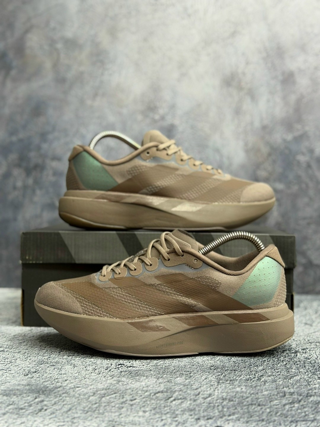 кроссовки adidas,кроссовки adidas adizero,adidas adizero evo sl,беговые кроссовки adidas,кроссовки adidas adidas