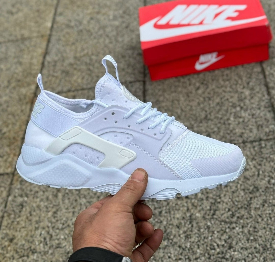 кроссовки nike air huarache,nike air huarache run ultra,nike air huarache run ultra white,nike air huarache,найк хуарачи мужские белые
