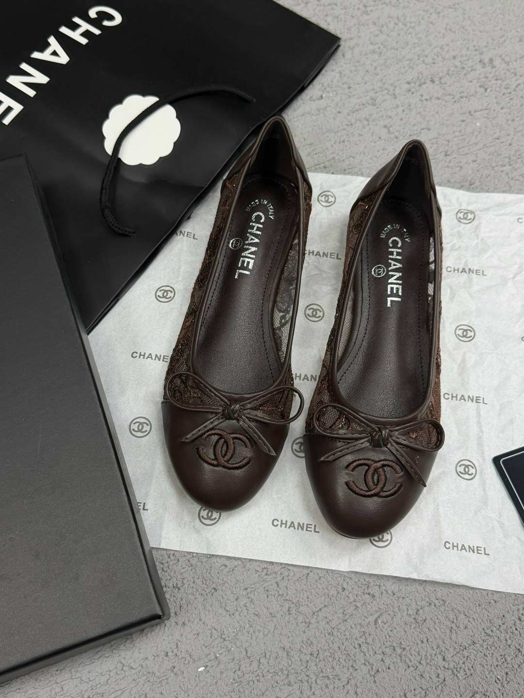балетки chanel,женские кожаные балетки chanel 2026-2026 бежевые,женские кожаные балетки chanel 2026-2026 черные,балетки chanel ballerinas розовые,женские балетки chanel премиум