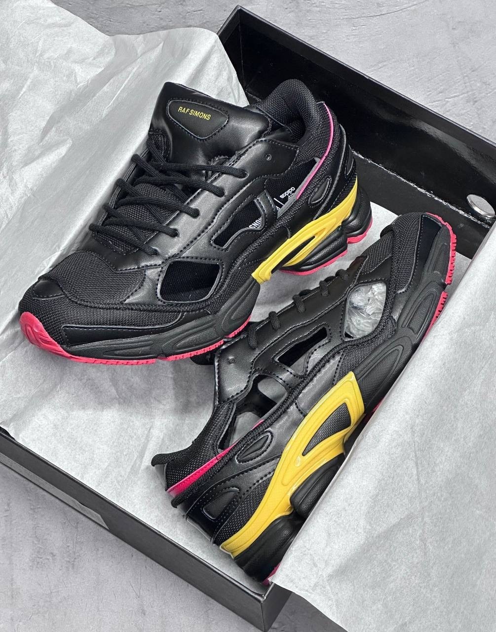 raf simons x adidas ozweego replicant belgium,adidas x raf simons replicant ozweego,adidas raf simons ozweego,adidas raf simons x ozweego 3 black corn bb6741,adidas raf simons ozweego 3
