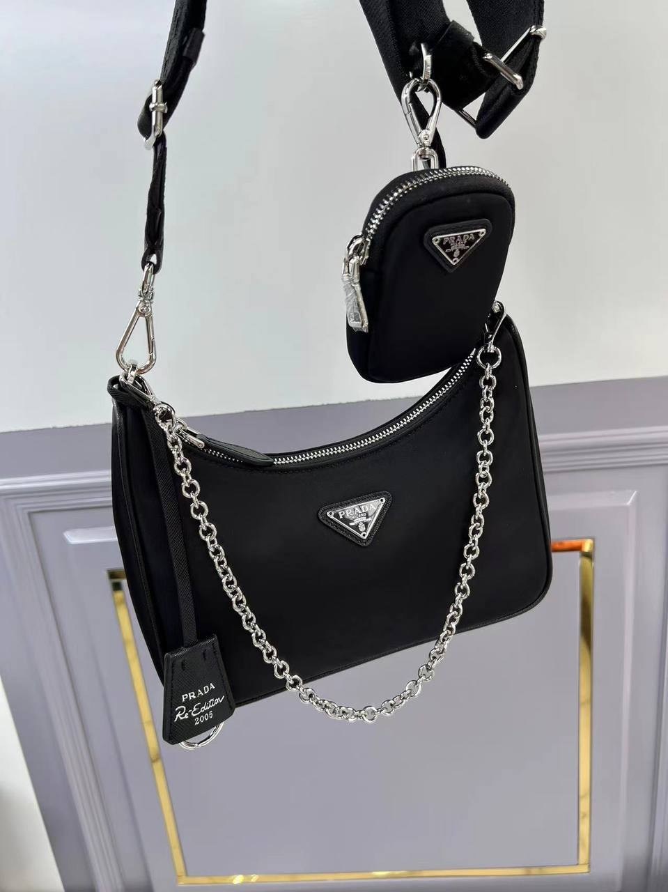 prada re edition 2005,prada re edition 2005 nylon bag,сумки prada,сумка женская prada,оригинал сумок prada