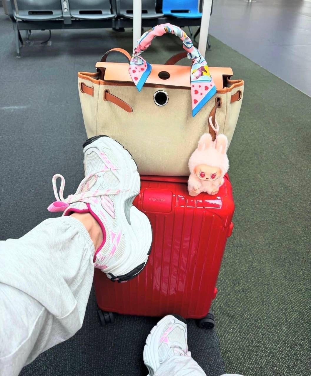 кроссовки женские balenciaga,кроссовки balenciaga,повседневная спортивная  balenciaga,кроссовки женские баленсиага,кроссовки женские