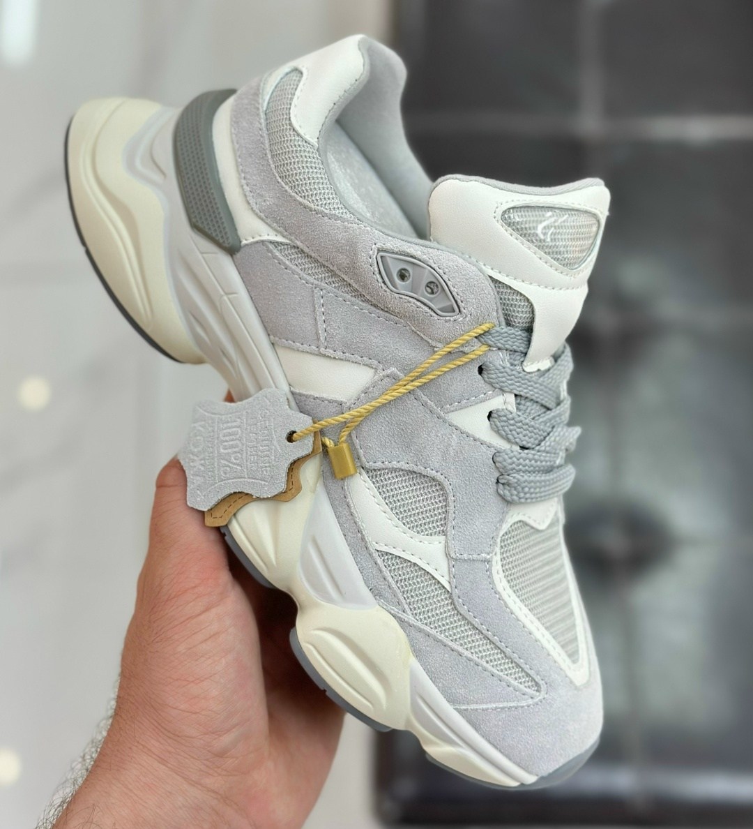 кроссовки adidas originals ozweego,кроссовки,замшевые кроссовки,кроссовки adidas ozweego meta,повседневные кроссовки