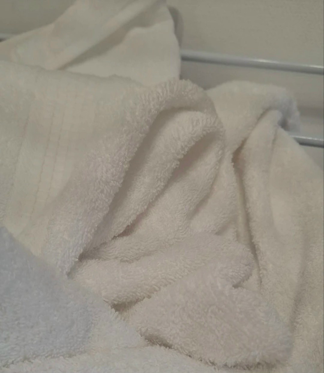 парео для бани и сауны женское махровое bio-textiles 70*140 белое,полотенца махровая,полотенца  для ванной,полотенце для ванной,полотенце махровое 100х150 см банное белое