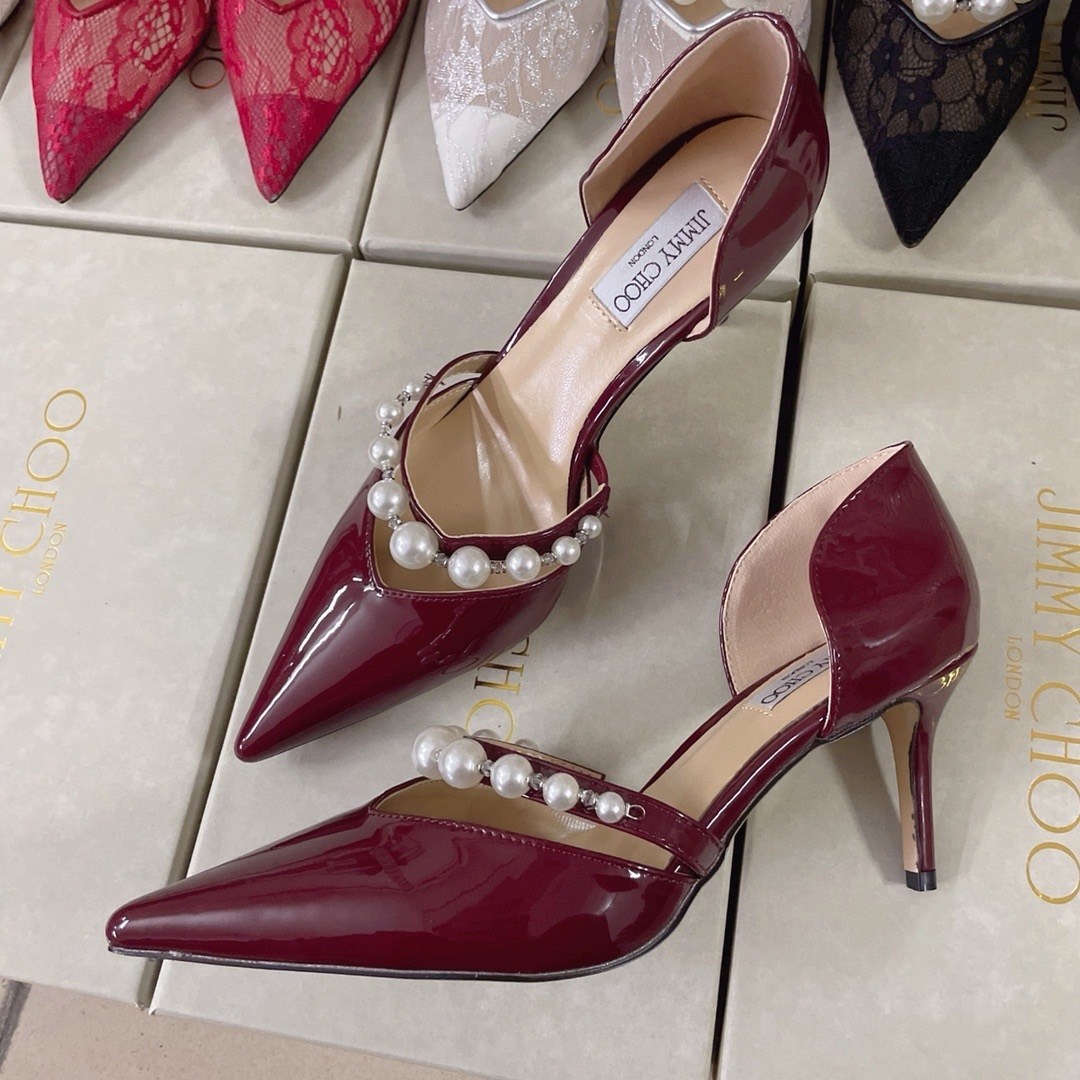 ,туфли на высоком каблуке прада jimmy choo,туфли jimmy choo,туфли женские jimmy choo,черные лаковые туфли jimmy choo с жемчугом