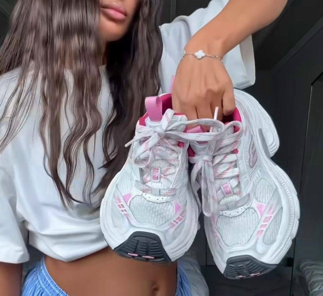 кроссовки женские balenciaga,кроссовки balenciaga,повседневная спортивная  balenciaga,кроссовки женские баленсиага,кроссовки женские