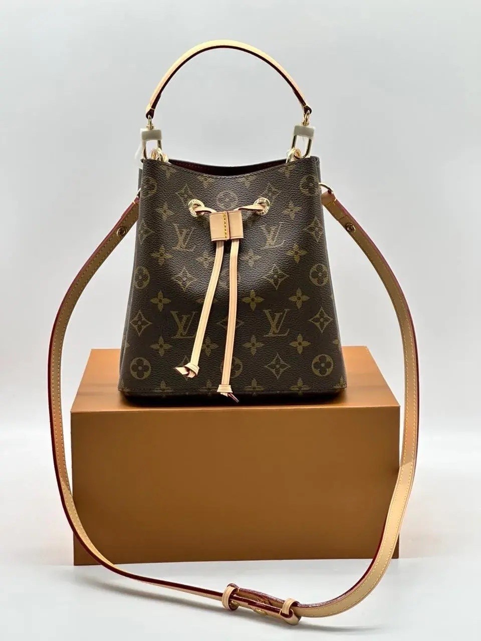 сумка louis vuitton,сумка луи виттон,louis vuitton женская сумка,louis vuitton сумка на плечо,сумка луи витон женская