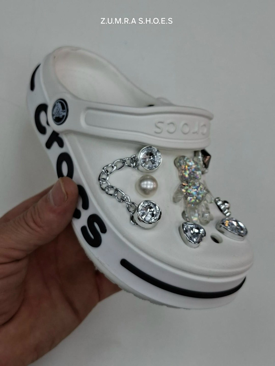 ,украшения на кроксы,crocs женские,кроксы модные,украшение для обуви