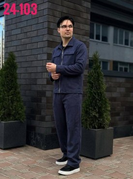 Костюм