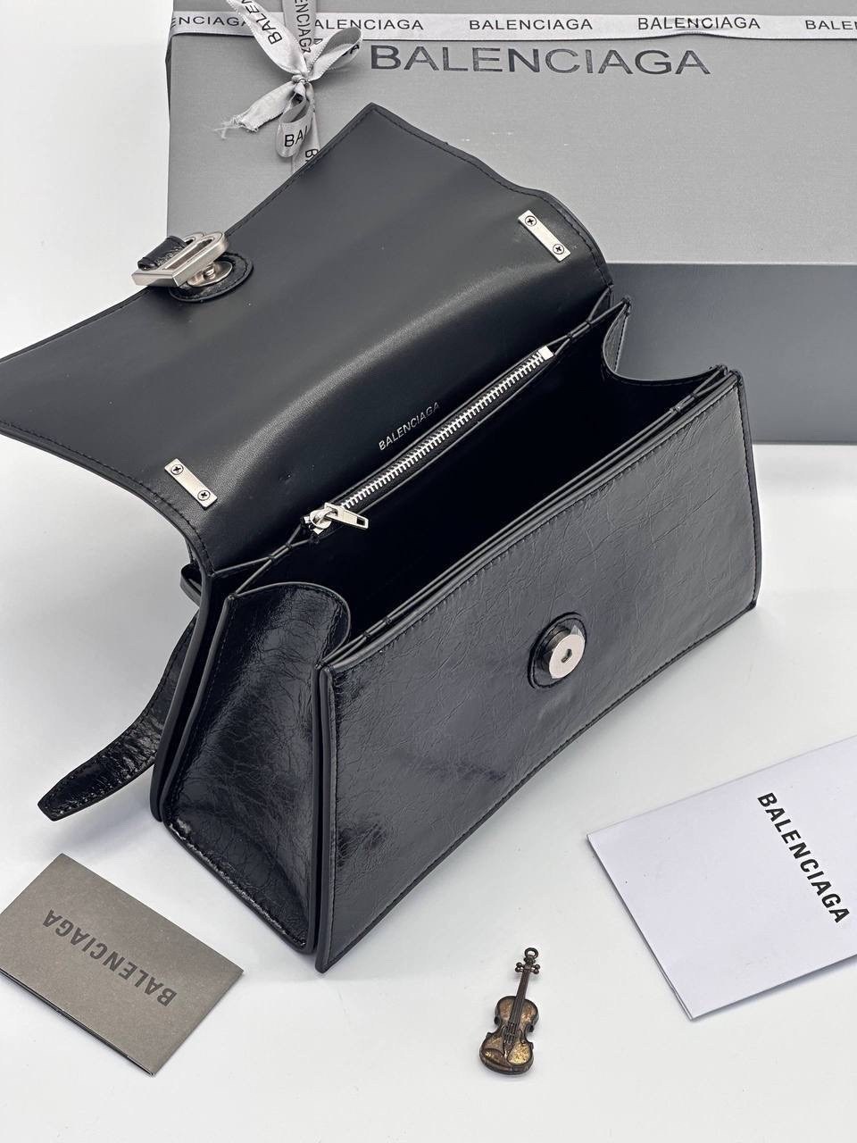 сумка balenciaga,balenciaga сумка на плечо,сумка,женская сумка,сумка женская balenciaga