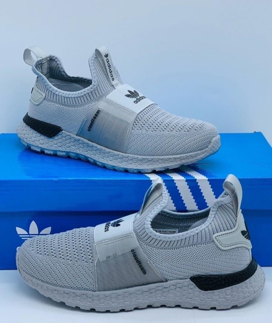 кроссовки adidas,кроссовки мужские adidas,,кроссовки,спортивная
