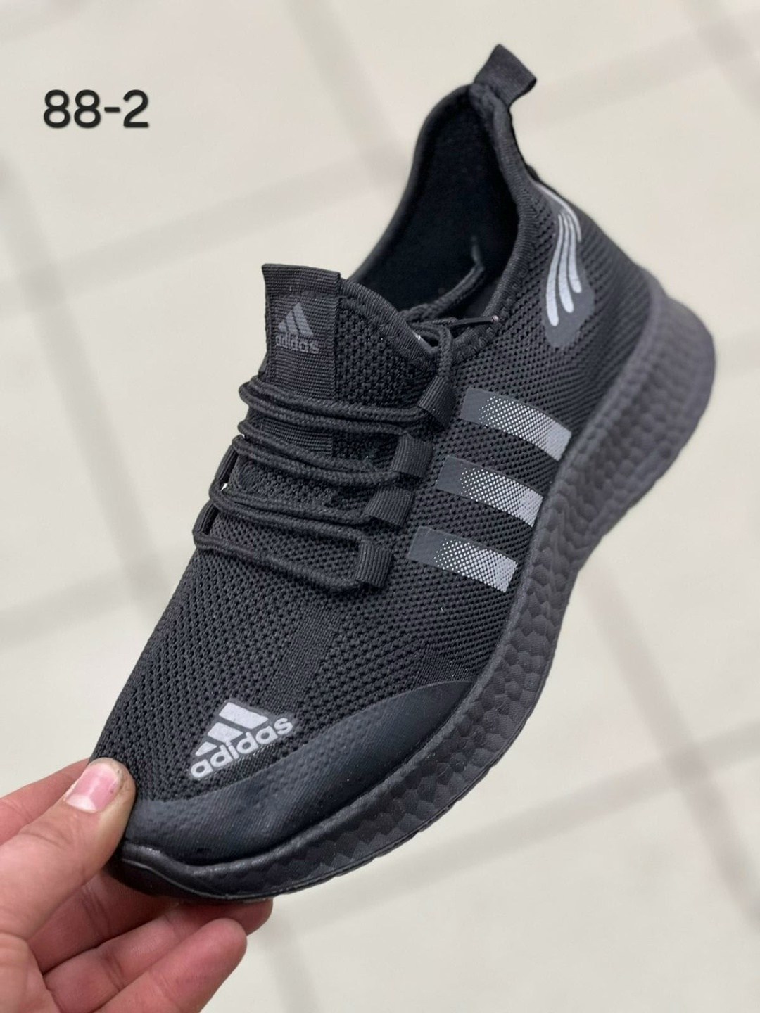 мужские кроссовки,, кроссовки,спортивный ,кроссовки adidas