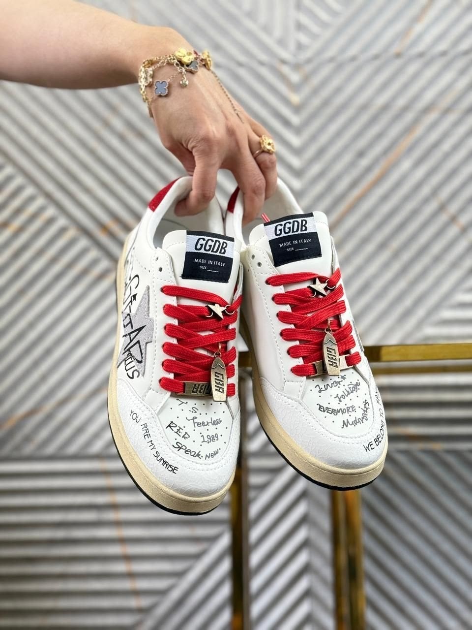 ,кеды стильные,удобная ,модные кроссовки,gucci кроссовки