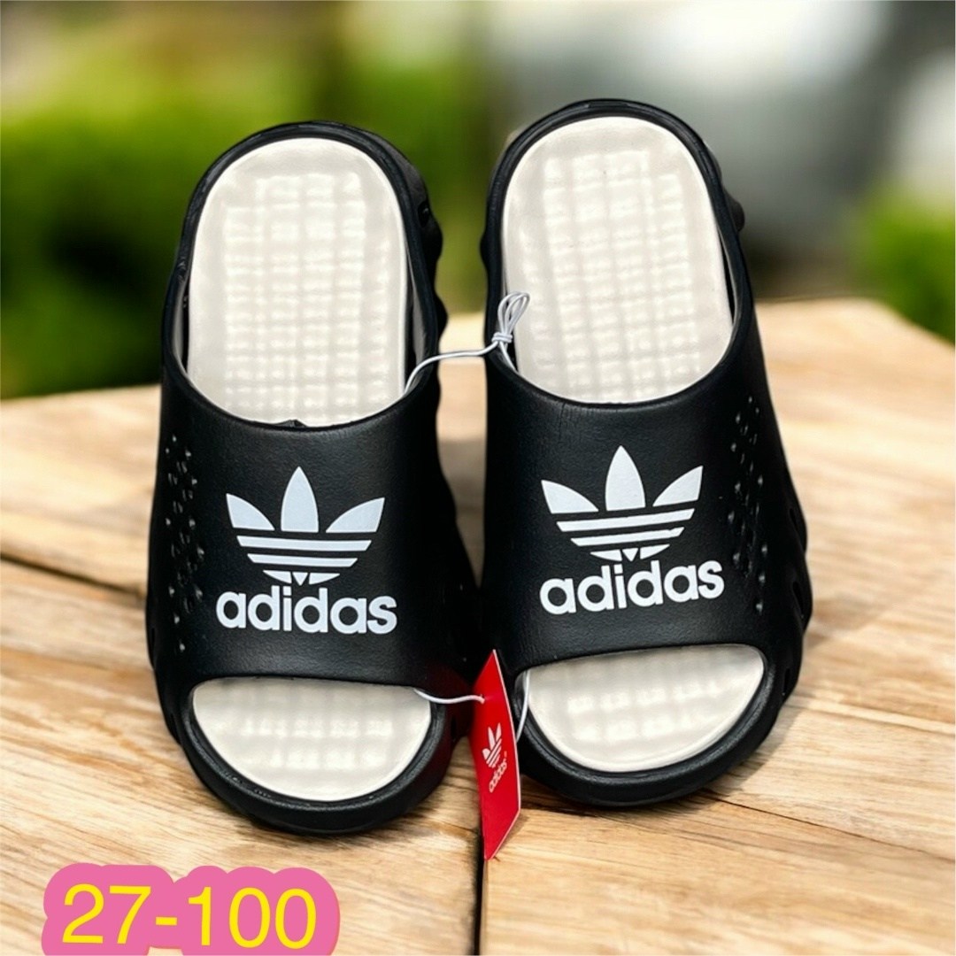 шлепанцы adidas,шлепки adidas,adidas сланцы,adidas тапочки,