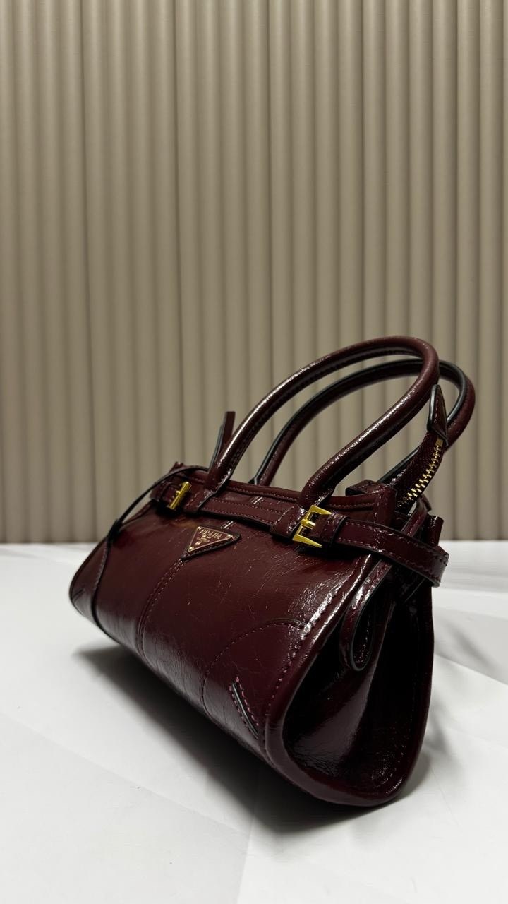 сумка prada натуральная кожа 32-16,сумка женская prada,сумка prada бордовая,сумка prada,сумка