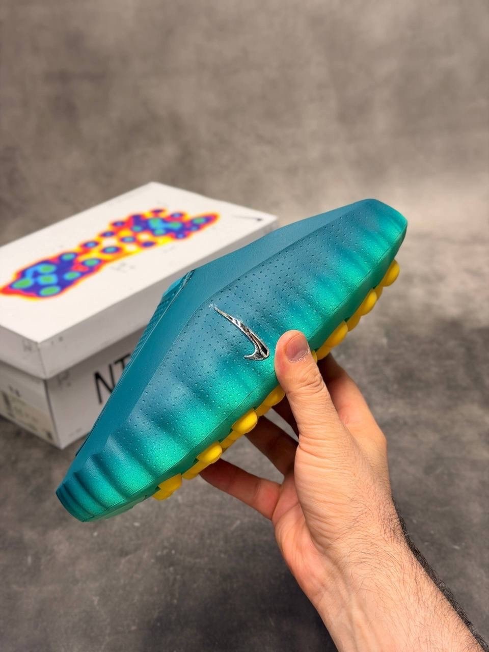 ,кроксы salehe bembury,тапочки модные,тапки мужские,тапки adidas yeezy slide