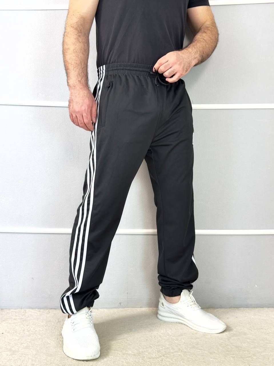мужские спортивные брюки,брюки спортивные,брюки спортивные adidas мужские,мужские спортивные штаны,мужские спортивные штаны adidas