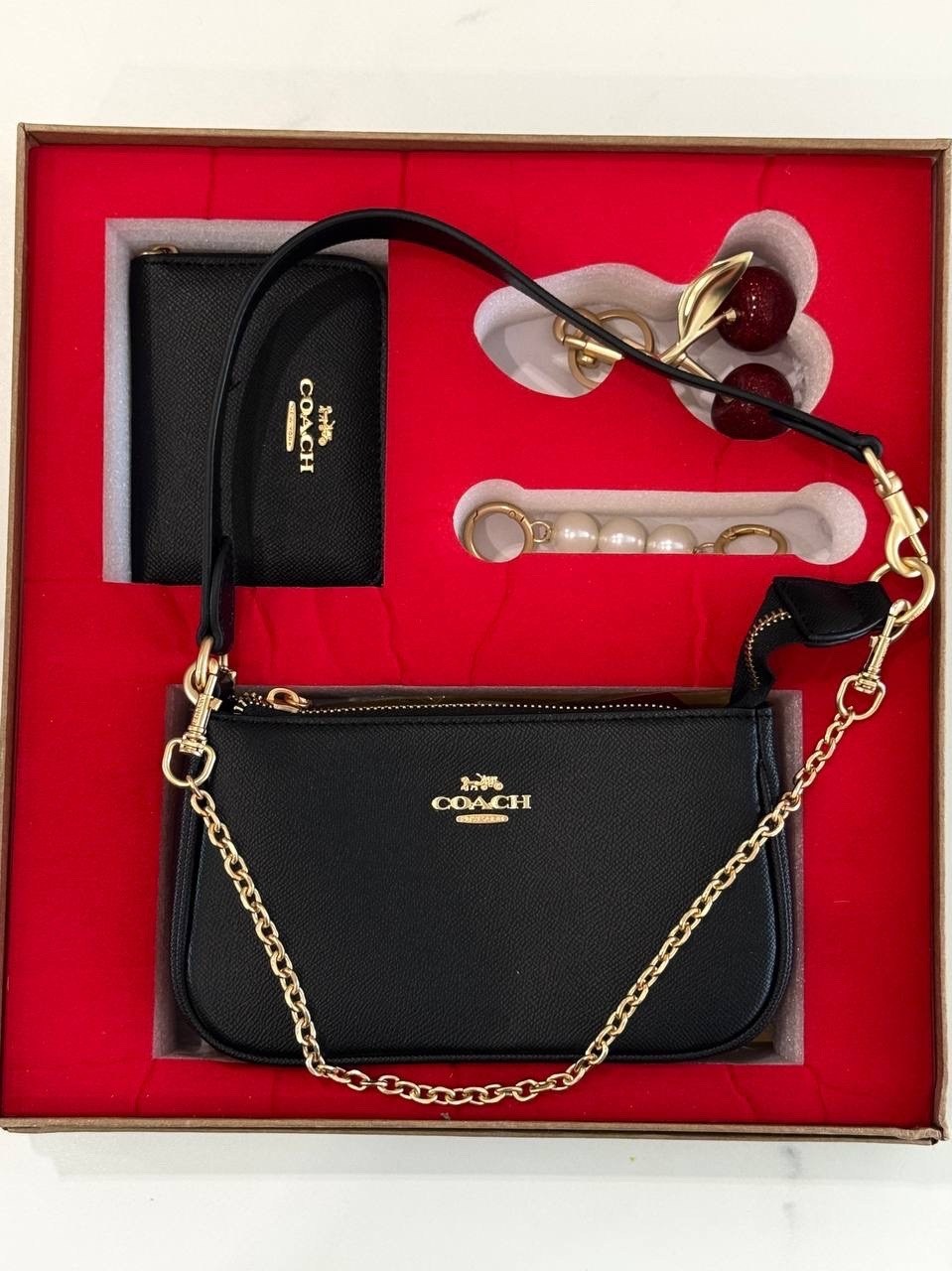 сумка coach,coach handbag,модная сумка,женская сумка,coach сумка на плечо