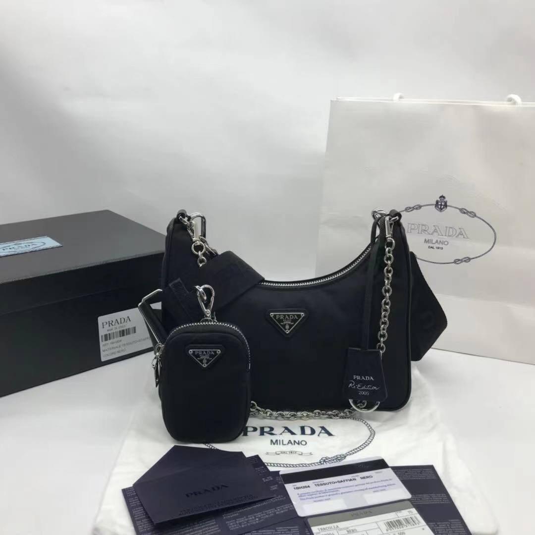 prada re edition 2005,prada re edition 2005 nylon bag,сумки prada,сумка женская prada,оригинал сумок prada