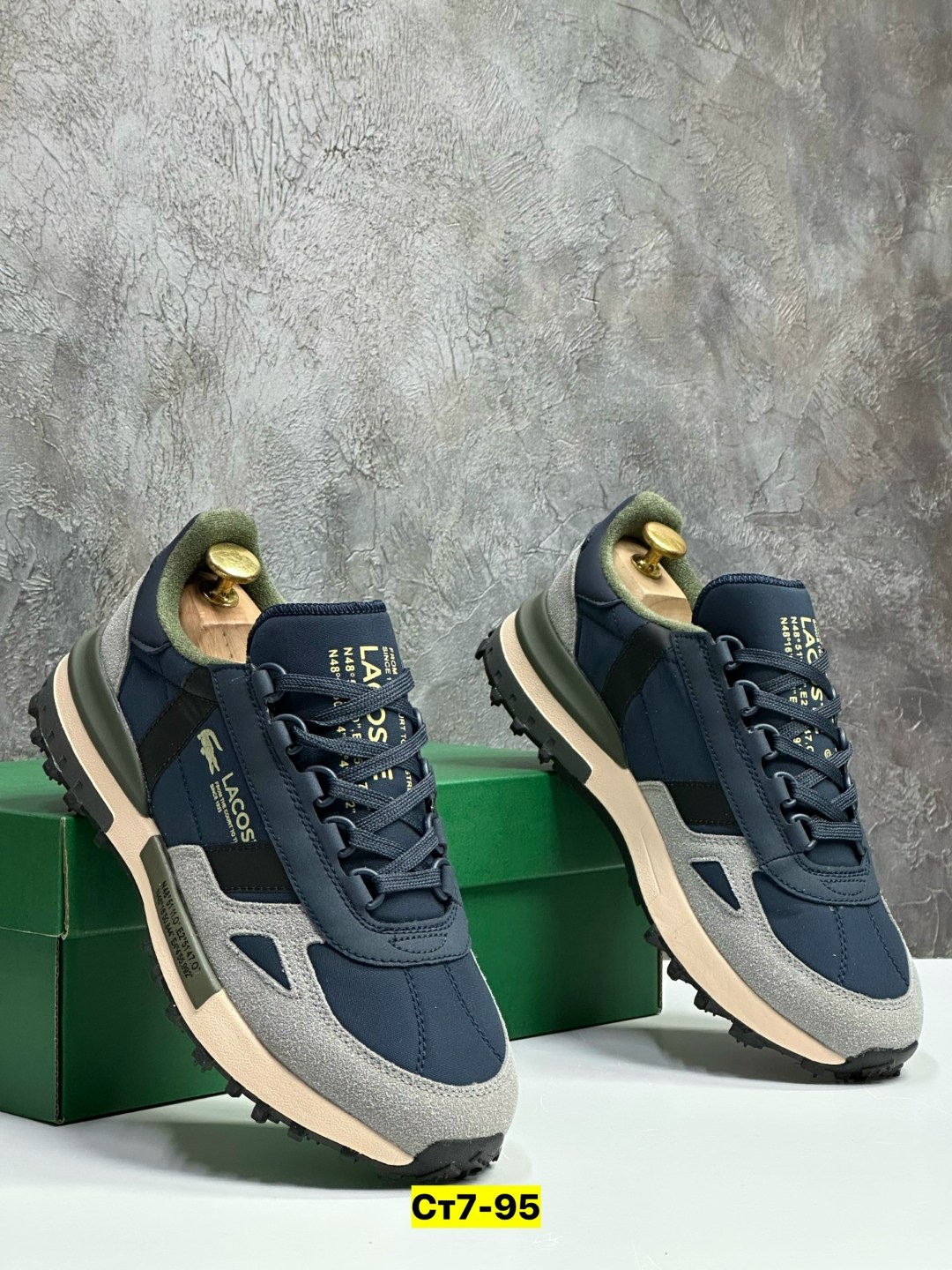 мужские кроссовки,,кроссовки для мужчин,кроссовки мужские lacoste,мужская  кроссовки