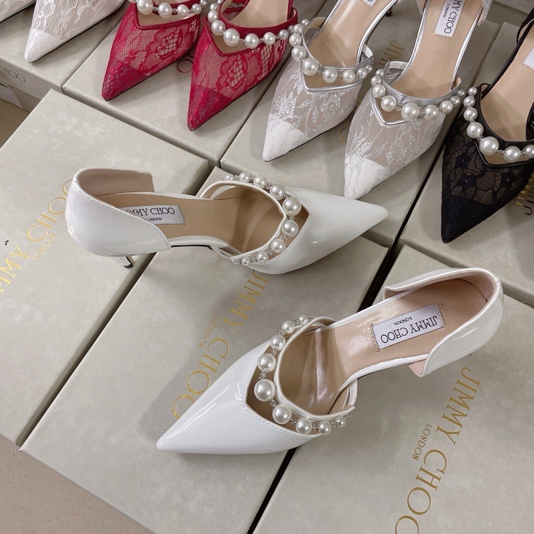 ,туфли на высоком каблуке прада jimmy choo,туфли jimmy choo,туфли женские jimmy choo,черные лаковые туфли jimmy choo с жемчугом