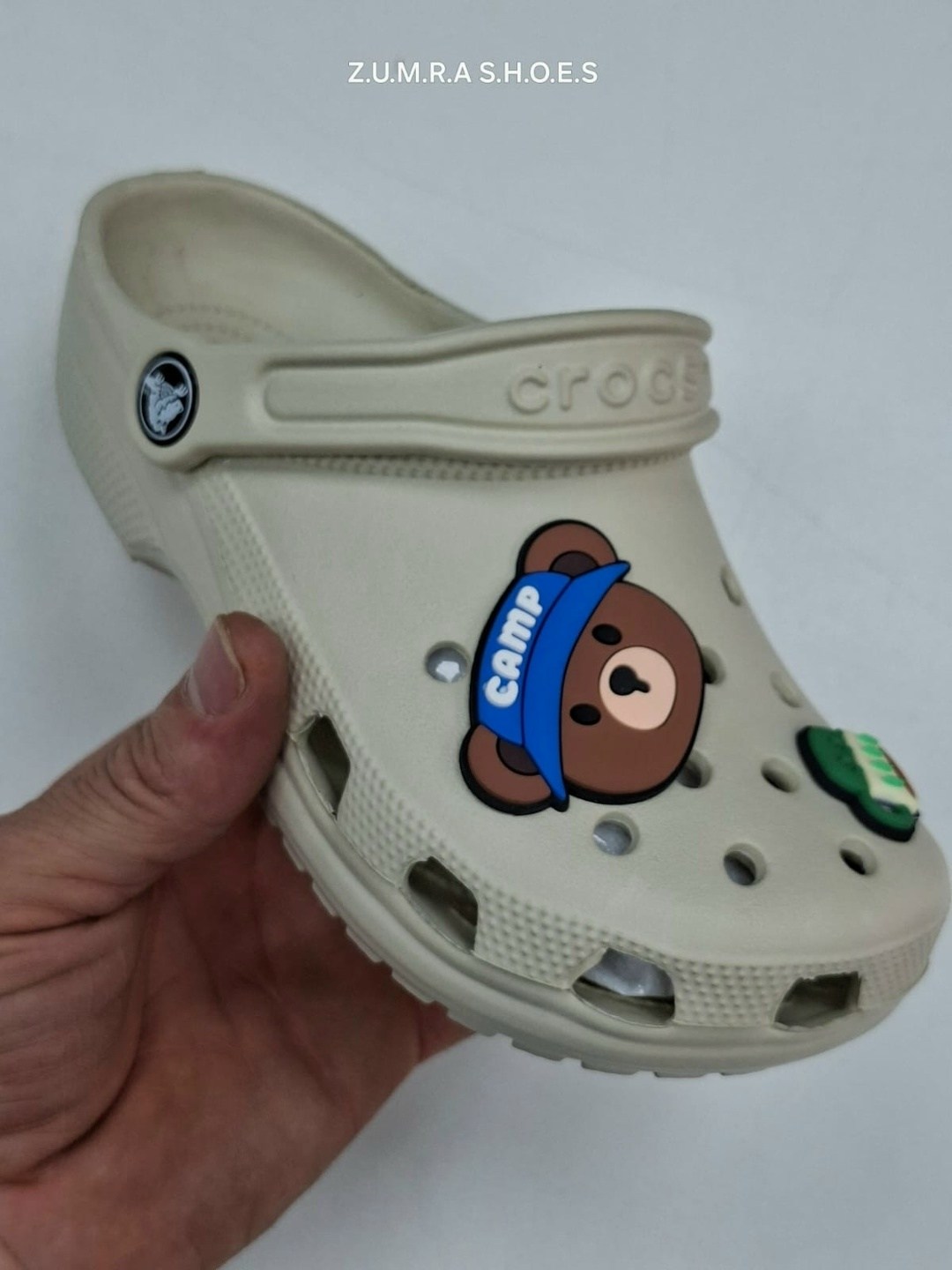 ,украшения на кроксы,crocs женские,кроксы модные,украшение для обуви