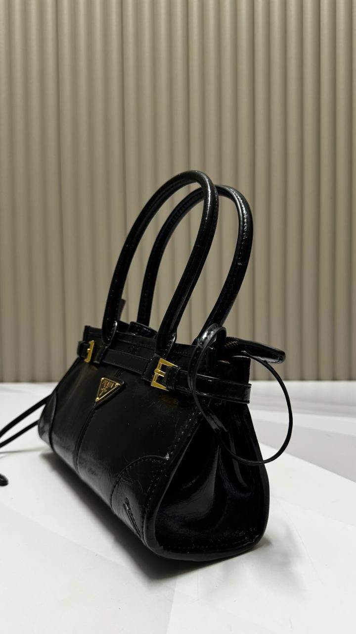 сумка prada натуральная кожа 32-16,сумка женская prada,сумка prada бордовая,сумка prada,сумка