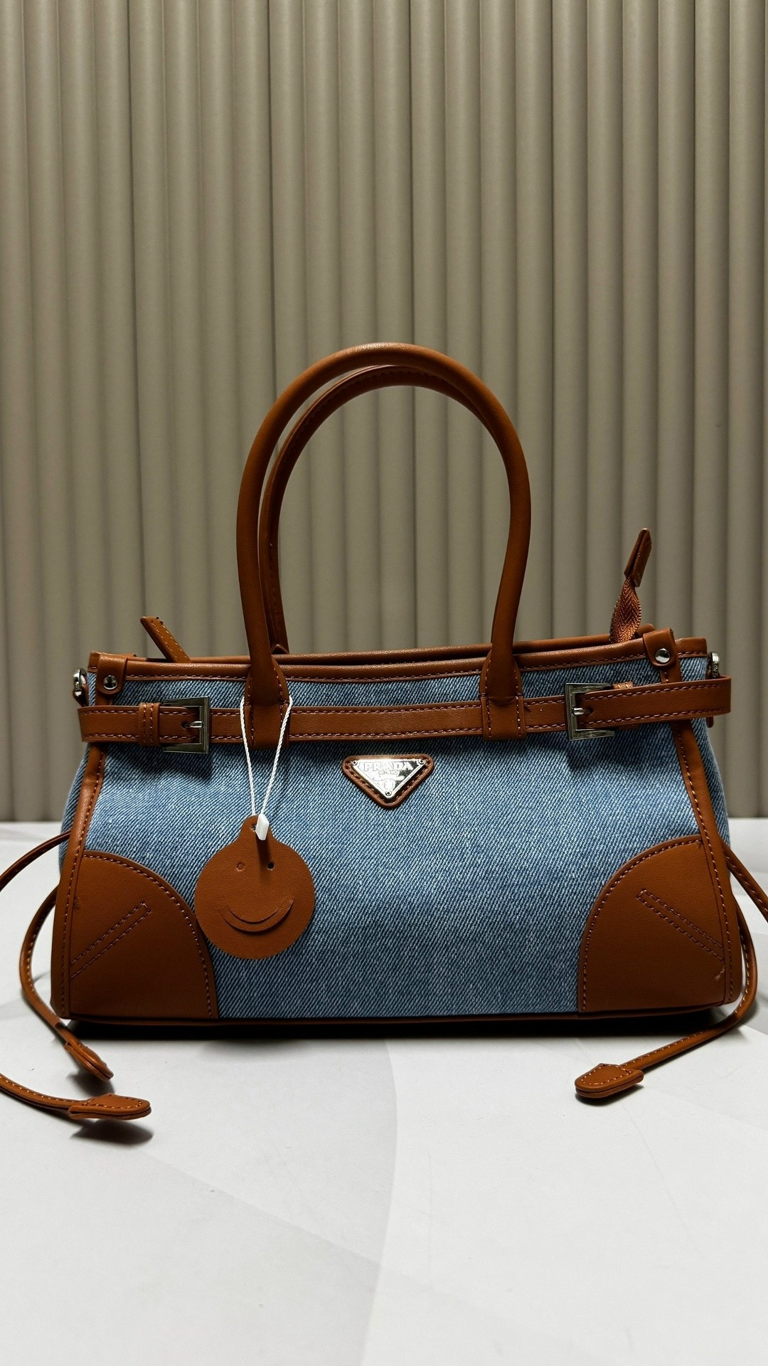 сумка prada,прада сумка,женская сумка prada,сумки багет,сумка