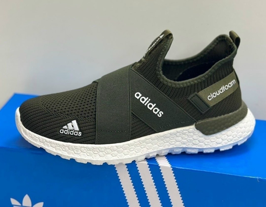 кроссовки adidas,кроссовки мужские adidas,,кроссовки,спортивная