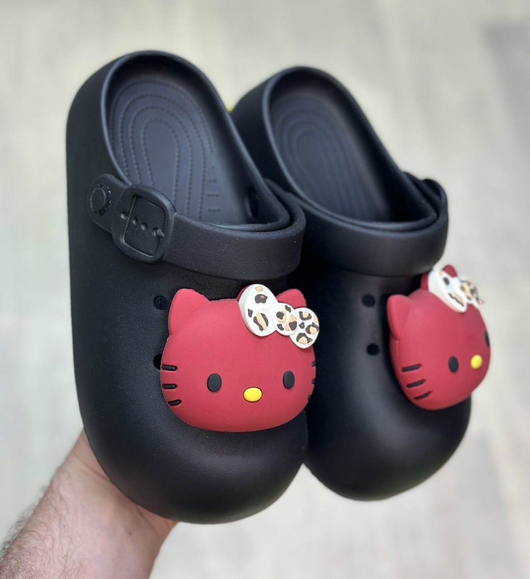 ,модные тапочки,тапочки для девочек,шлепанцы sanrio, для дома
