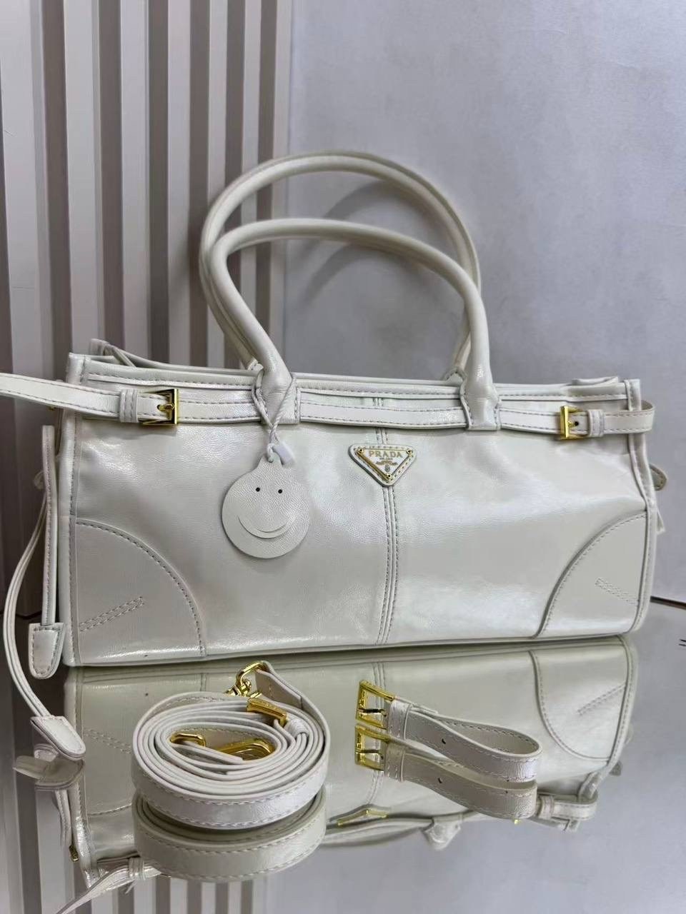 сумка,сумка prada,сумки прада,женская сумка prada,женская сумка