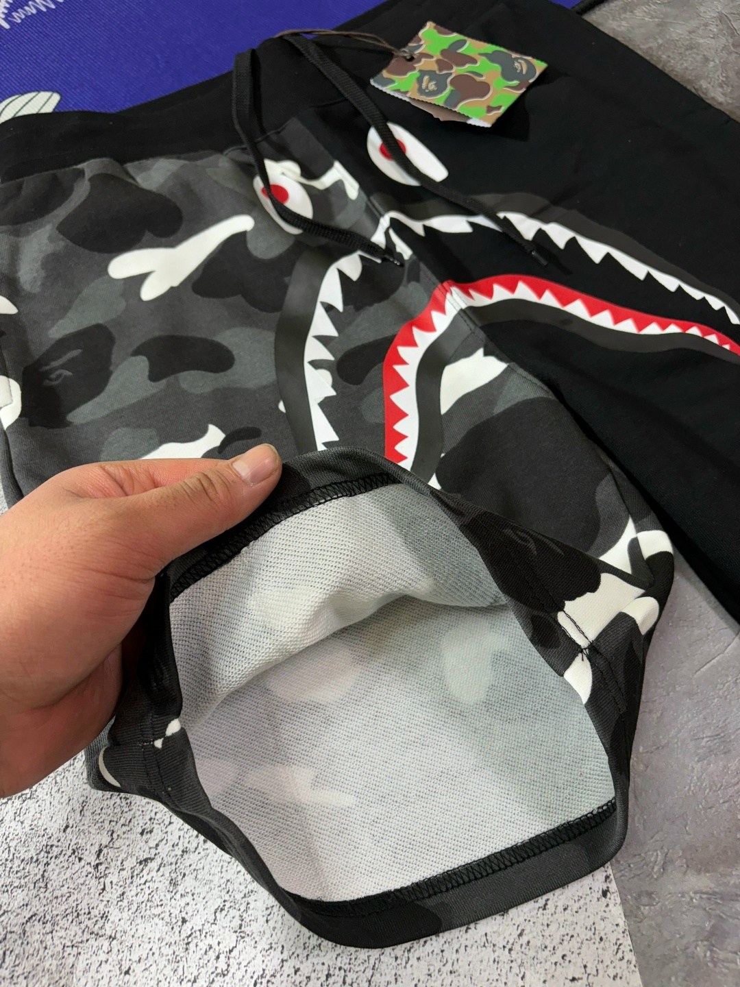 шорты бейп шарк,шорты бейп,шорты bape,шорты мужские,камуфляжные шорты
