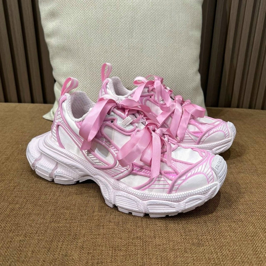 баленсиага кроссовки розовые,кроссовки balenciaga,женские кроссовки balenciaga track trainer pink,розовые кроссовки,женские кроссовки