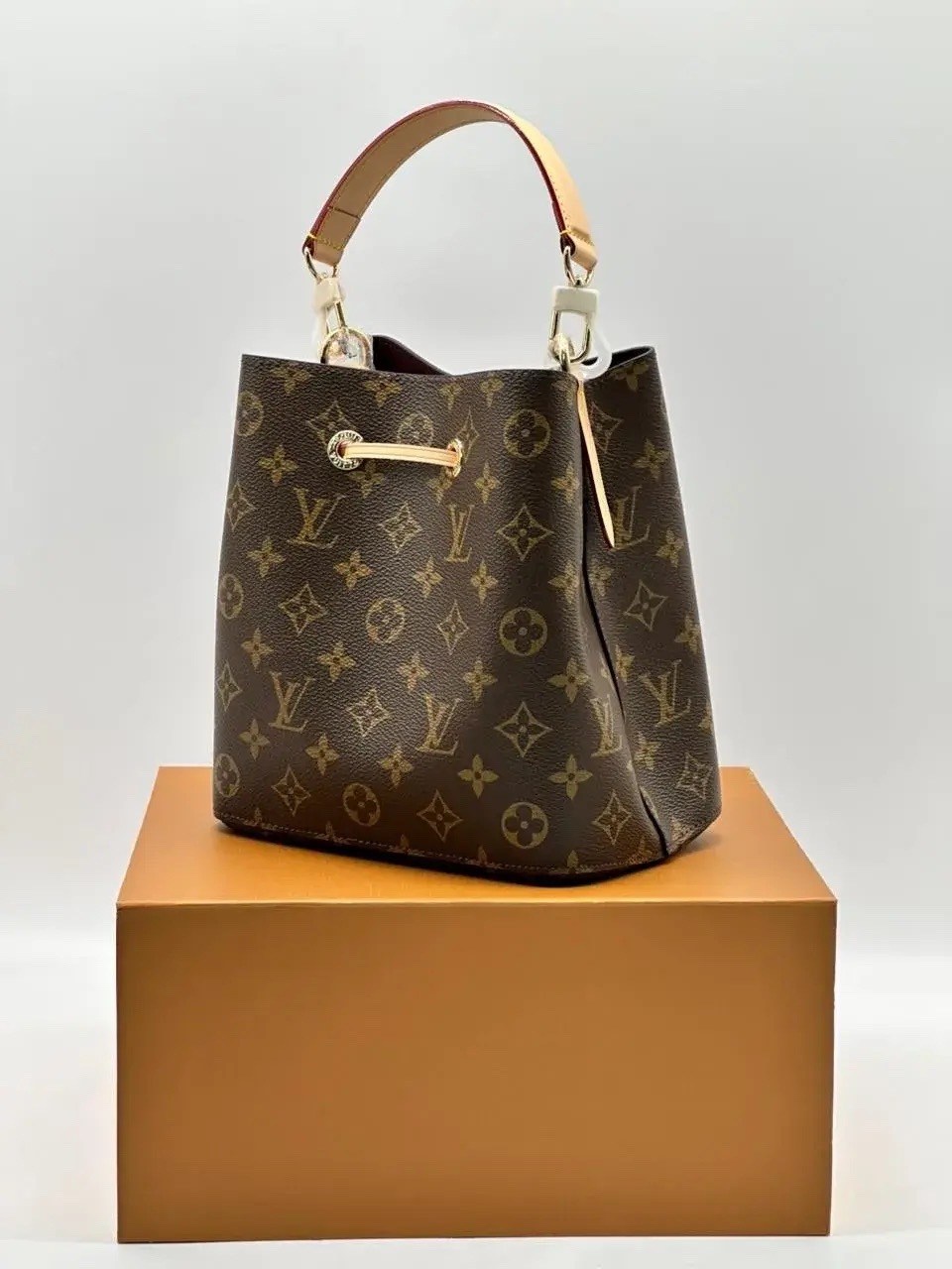 сумка louis vuitton,сумка луи виттон,louis vuitton женская сумка,louis vuitton сумка на плечо,сумка луи витон женская