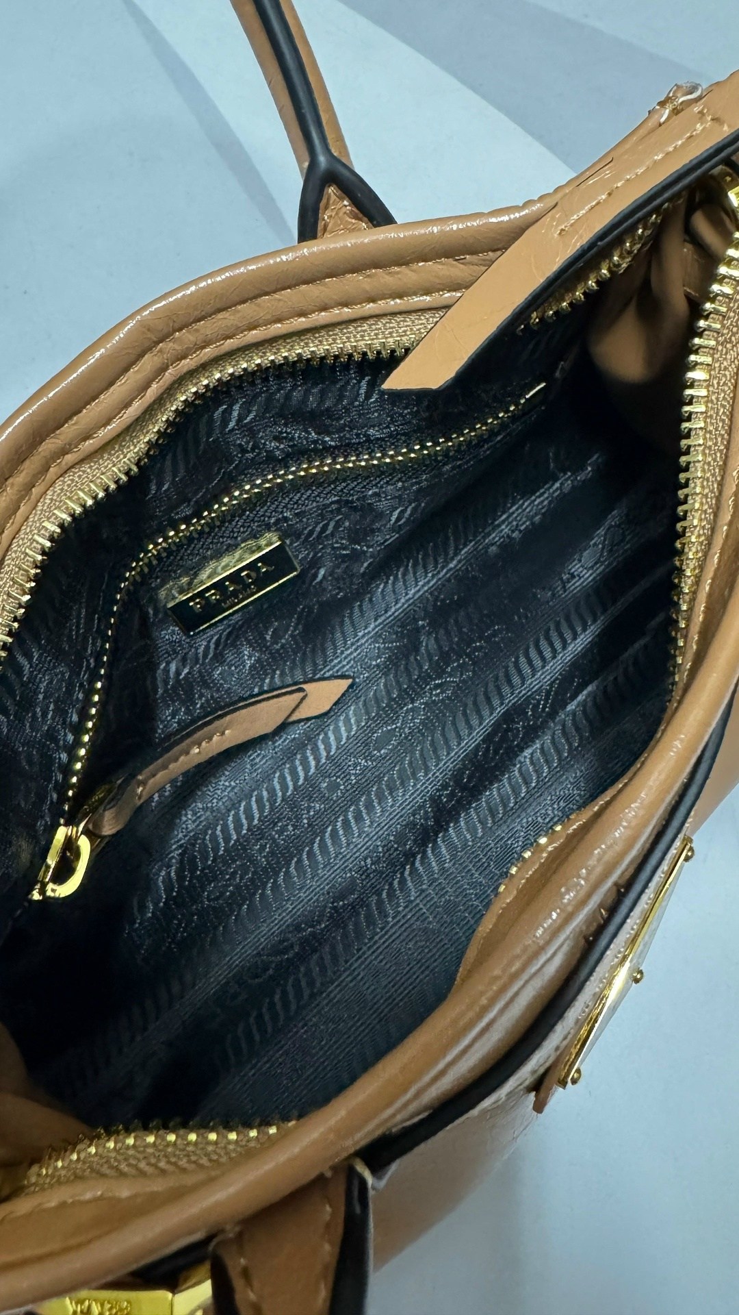 сумки,сумки прада,женская сумка prada,модная сумка,модная женская сумка