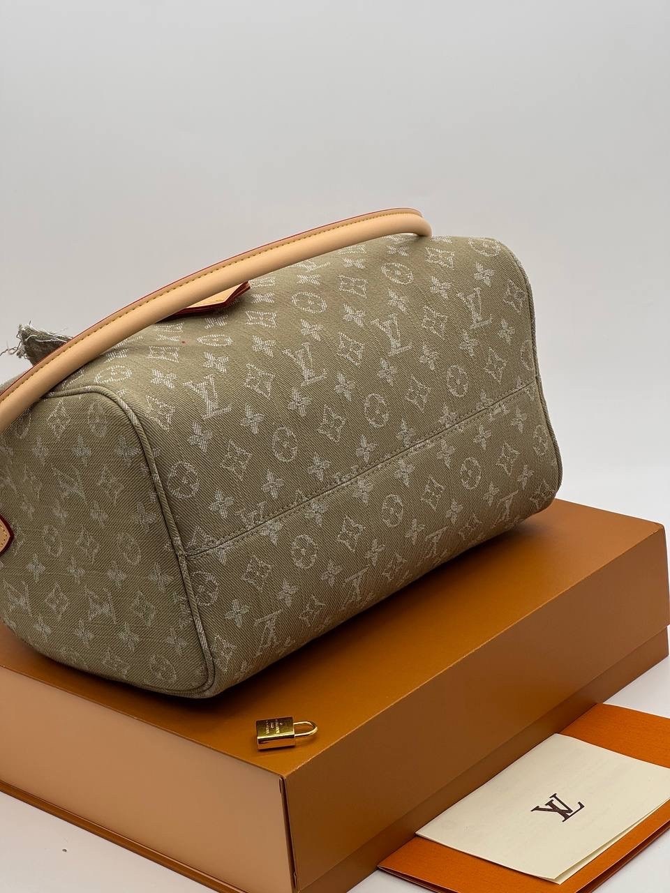 сумка женская louis vuitton,louis vuitton сумка,сумка луи виттон спиди 25,дорожная сумка louis vuitton,сумки луи виттон