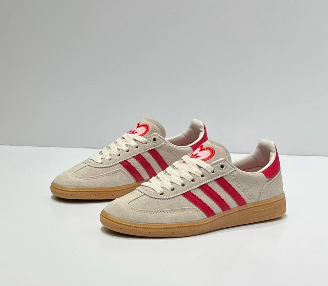 кроссовки adidas originals handball spezial,adidas originals handball spezial,adidas originals samba,кроссовки adidas originals samba og,adidas samba og